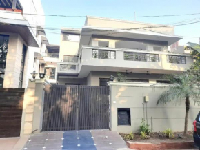 Namastey Homes 4 BHK Luxury Villa near Galleria Market ,Gurugram